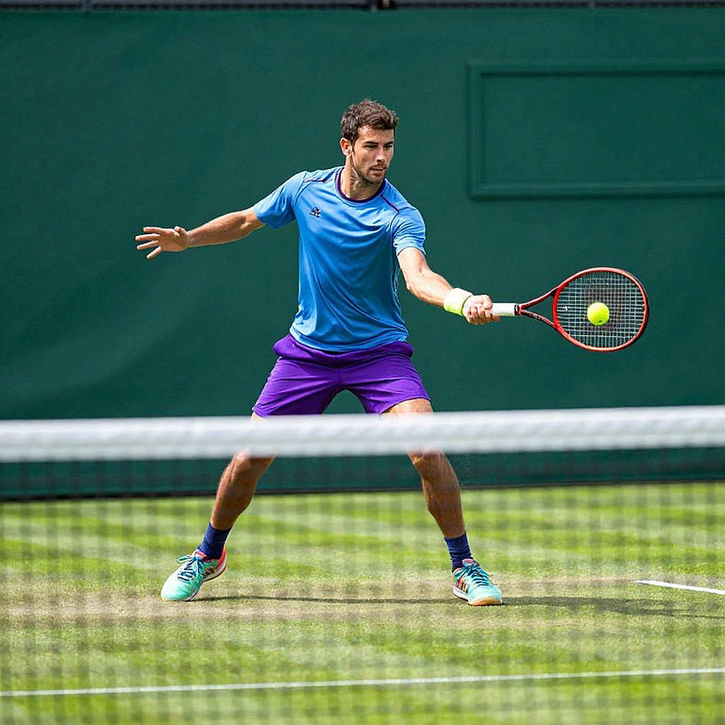 Game 11 và mắt cá chân trái: Zverev vượt Wu Yibing ở Thượng Hải