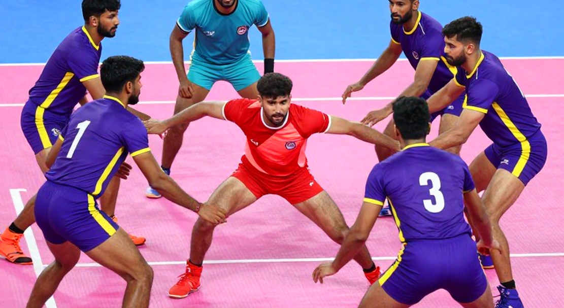AFF Cup 2026: Bài toán chiến thuật của HLV Kim Sang-sik và cơ hội của Việt Nam