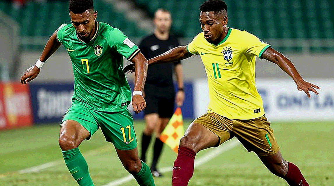 Bóng đá Việt Nam và cuộc đua dữ liệu: V.League 1 học cách phân tích chuyên sâu chín chiều