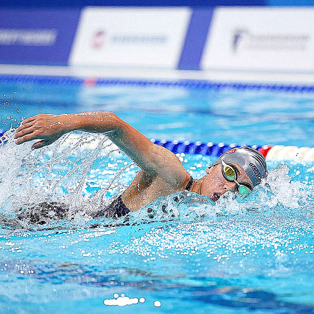 Lukas Dunn phá kỷ lục lứa tuổi 200m hỗn hợp bể ngắn: 1:54.73 và bài toán chưa được trả lời