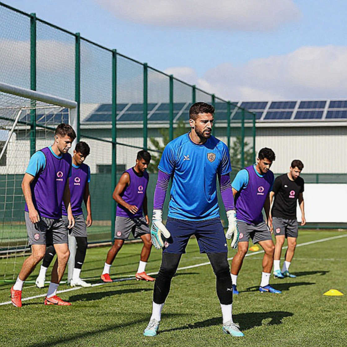 Pedro: Barcelona cần may mắn để vô địch Champions League