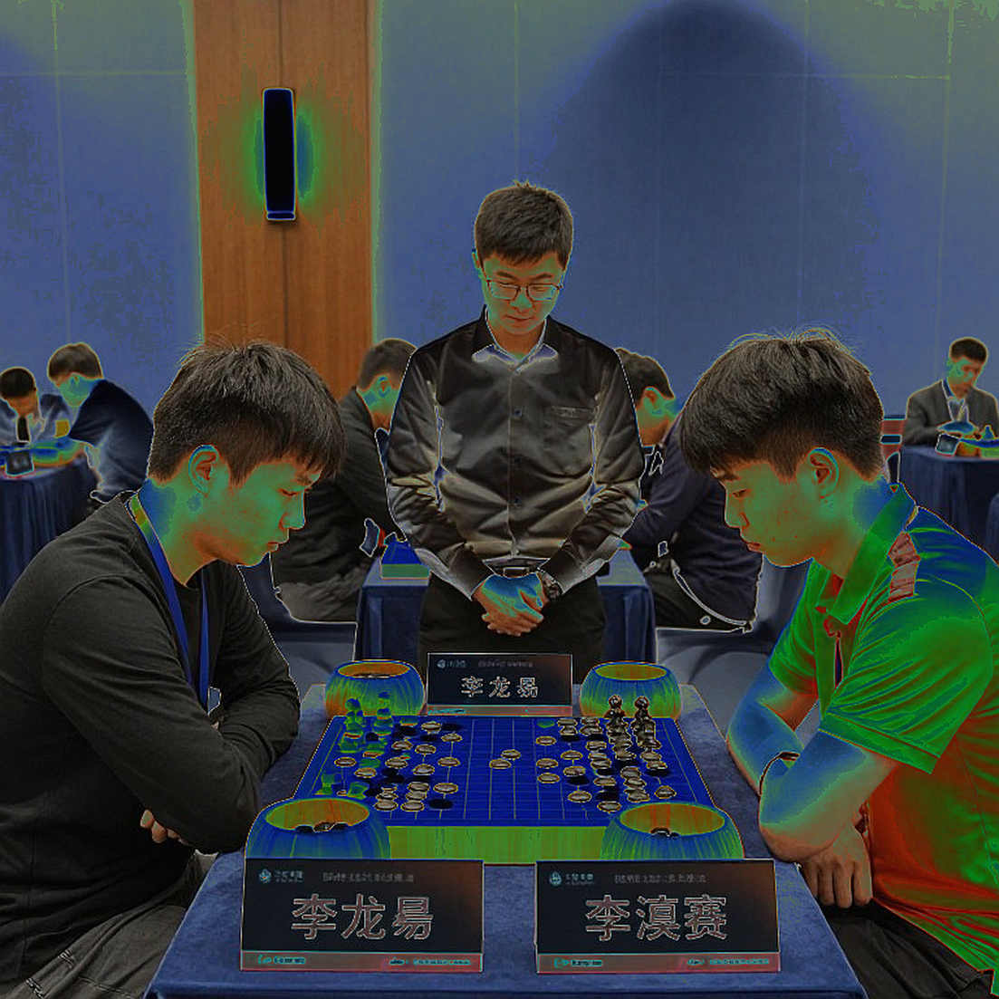Học chiến lược từ Bent Larsen: Giá trị thật của những ván cờ ngắn