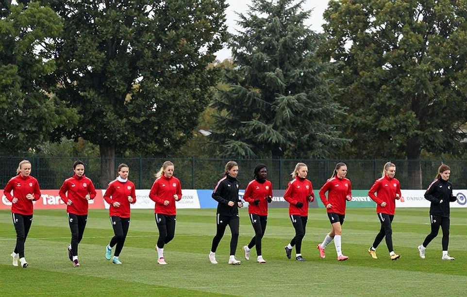 Ezzalzouli trở lại, Pellegrini đối mặt bài toán lịch thi đấu chồng chéo Ezzalzouli trở lại, Pellegrini đối mặt bài toán lịch thi đấu chồng chéo