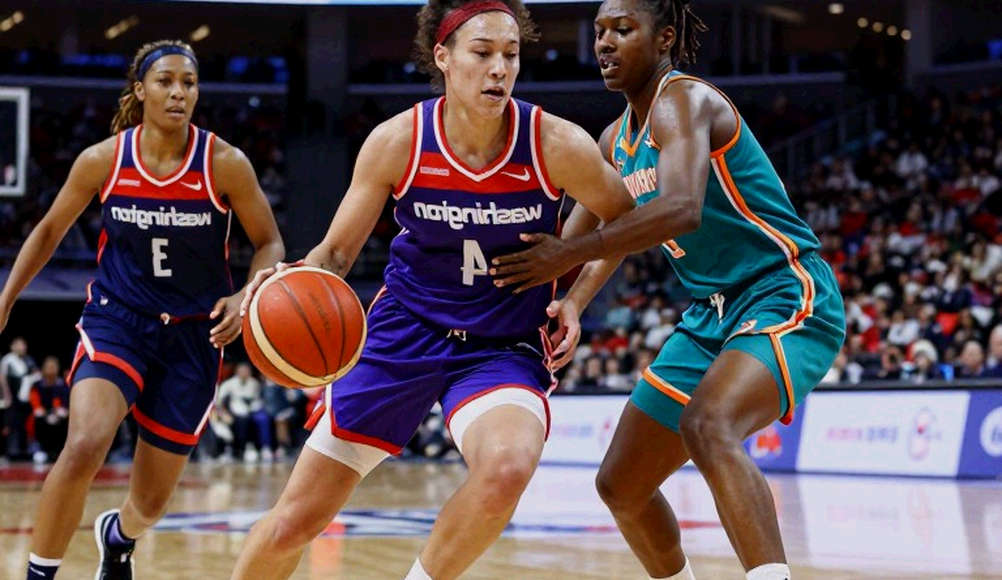 NBA vào châu Âu: Phí gia nhập 500 triệu đến 1 tỷ USD va vào ranh giới quyền sở hữu bóng rổ lục địa NBA vào châu Âu: Phí gia nhập 500 triệu đến 1 tỷ USD va vào ranh giới quyền sở hữu bóng rổ lục địa
