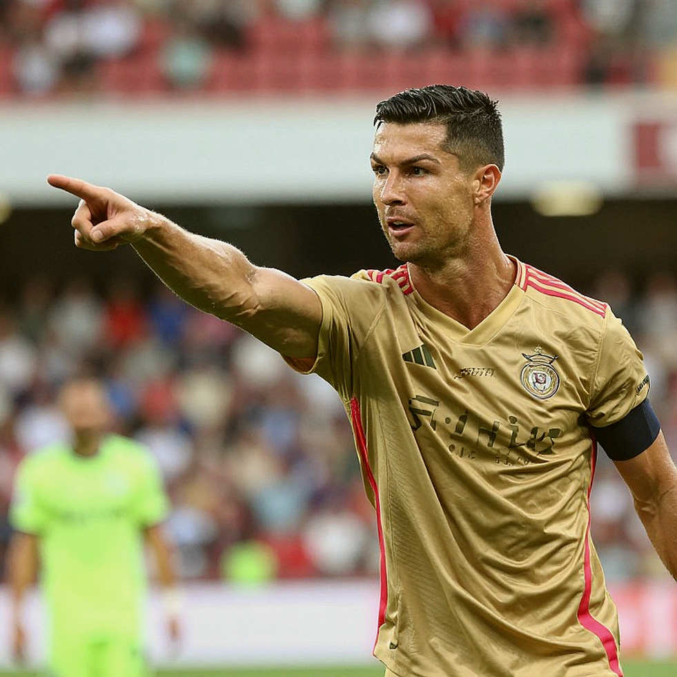 Reading the Transfer Market Again: Where the Money, the People and the Doors Actually Are Reading the Transfer Market Again: Where the Money, the People and the Doors Actually Are