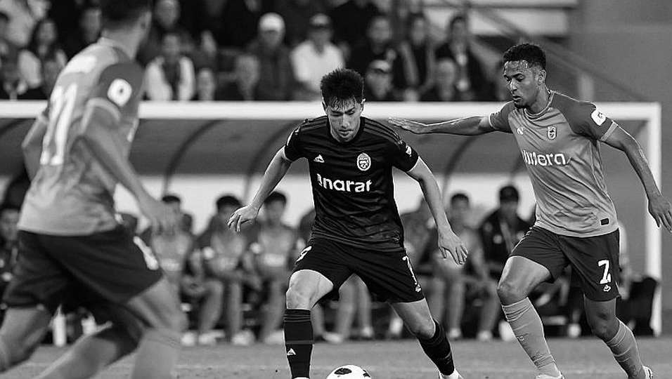 LAFC chia tay Marc Dos Santos: sáu vòng đấu còn lại và canh bạc không có người thay