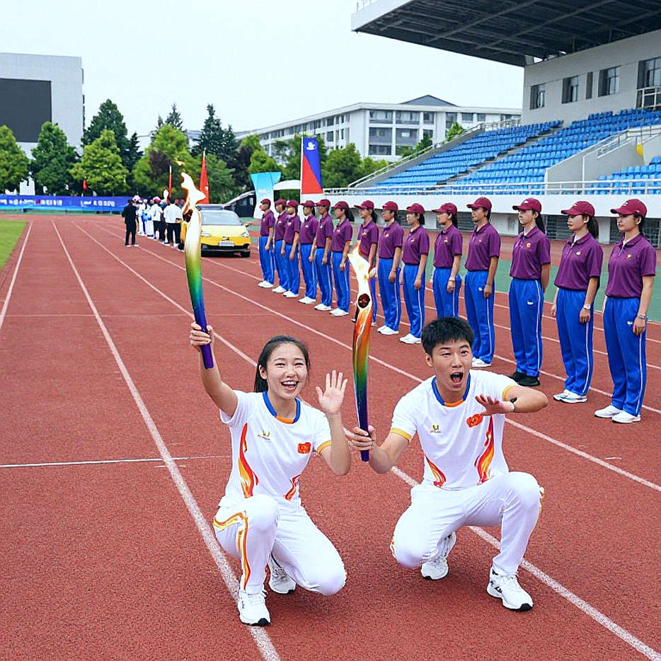 Hào Quang Của Kẻ Thất Bại: Vì Sao Chúng Ta Cần Nhìn Lại Những Khoảng Lặng Của Bóng Đá Việt Nam